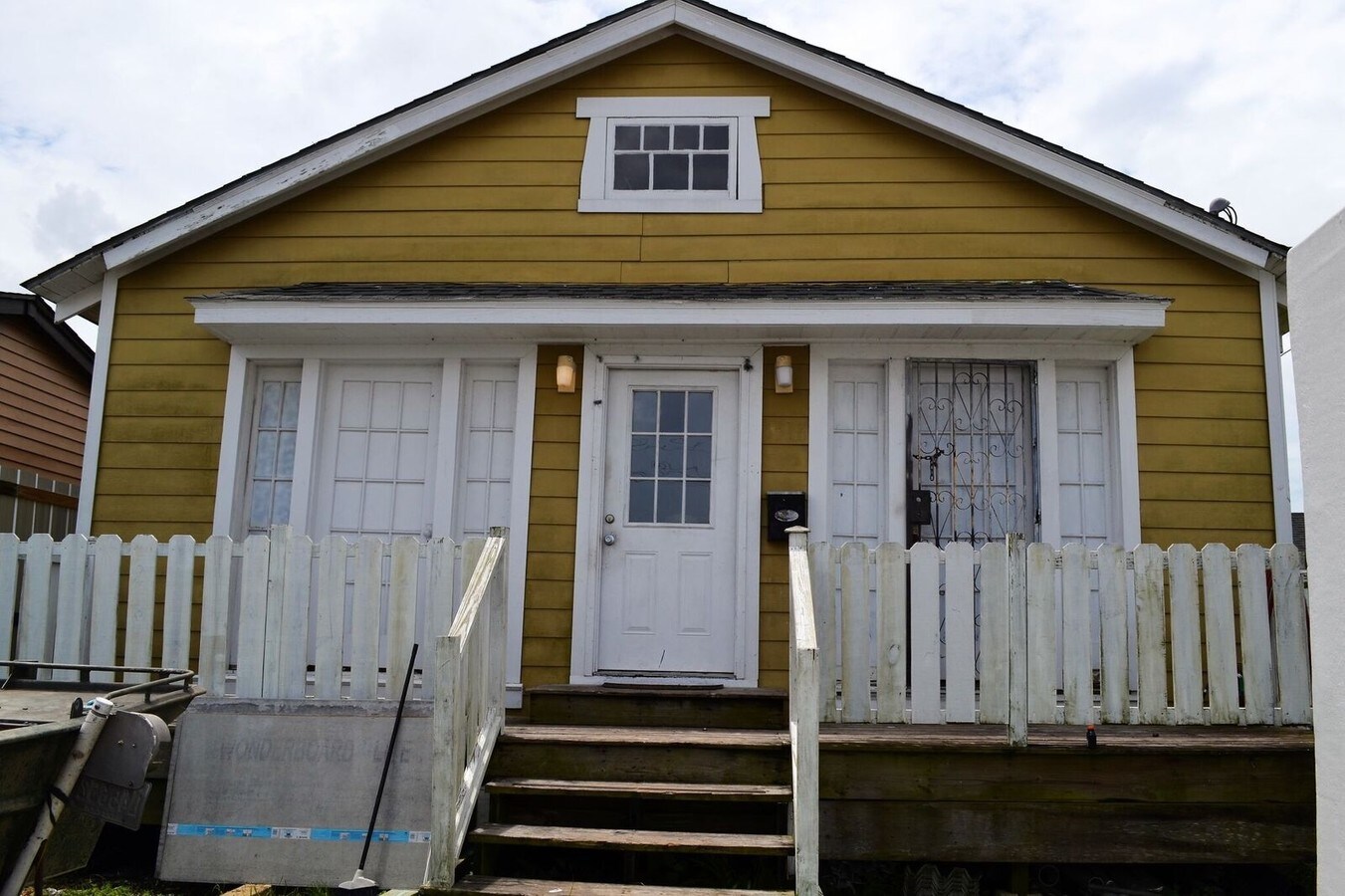 3318 4th St, Harvey, LA 70058