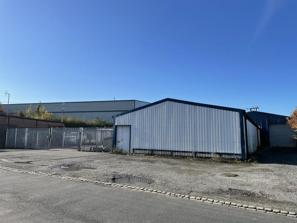 Unit 15 Turner Cres, Newcastle Under Lyme for lease Building Photo- Image 1 of 7