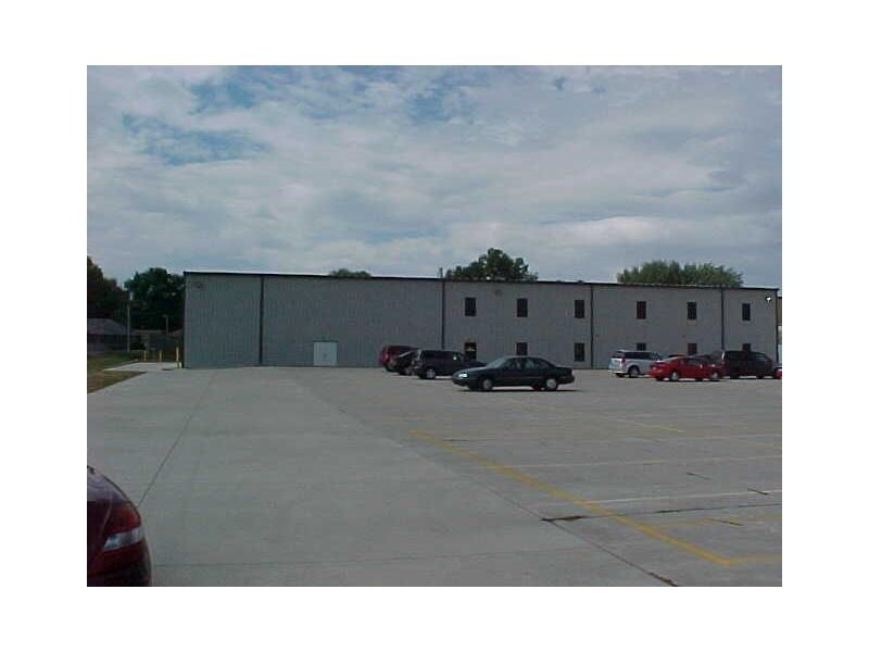 2625 Lindberg Rd, Anderson, IN 46012