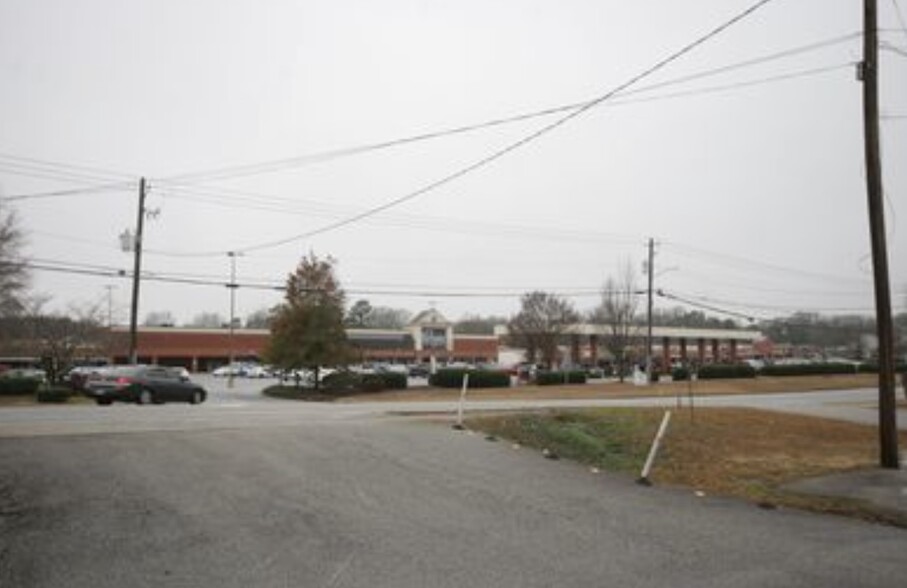 8514 Hospital Dr, Douglasville, GA for sale - Building Photo - Image 1 of 1