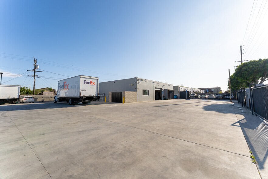 1322 W Compton Blvd, Compton, CA for sale - Building Photo - Image 3 of 23