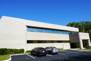 1121 W Newport Center Dr, Deerfield Beach FL - Data Center