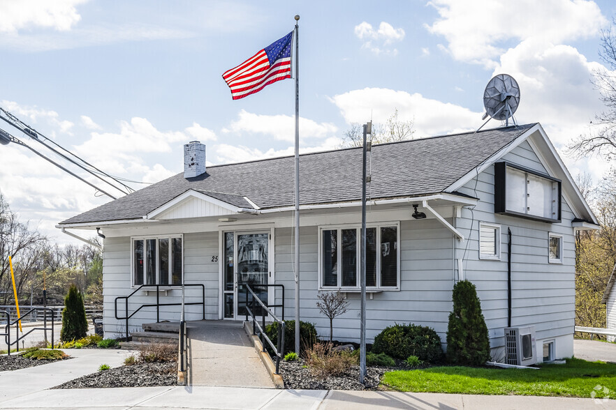 25 Water St, Fort Covington, NY for sale - Building Photo - Image 1 of 1