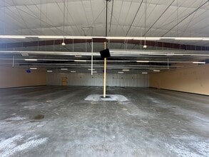 1200 N Myrtle Ave, Clearwater, FL for sale Interior Photo- Image 1 of 2