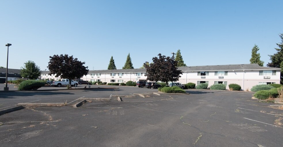 3350 Gateway St, Springfield, OR for sale Primary Photo- Image 1 of 1