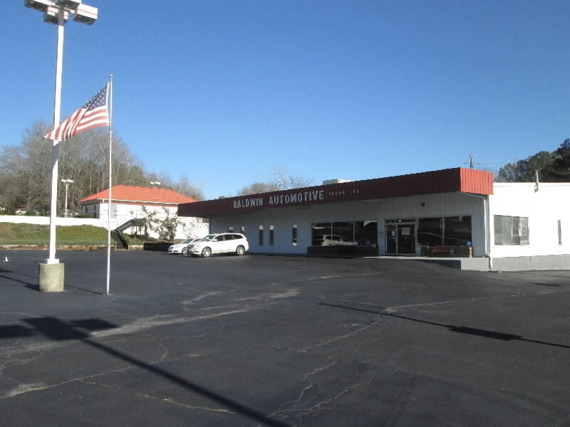 630 N Harper St, Laurens, SC for sale Building Photo- Image 1 of 1