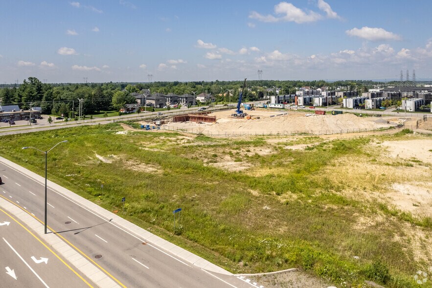 18195 Ch NotreDame, Mirabel, QC J7J 2A5 Faubourg Mirabel