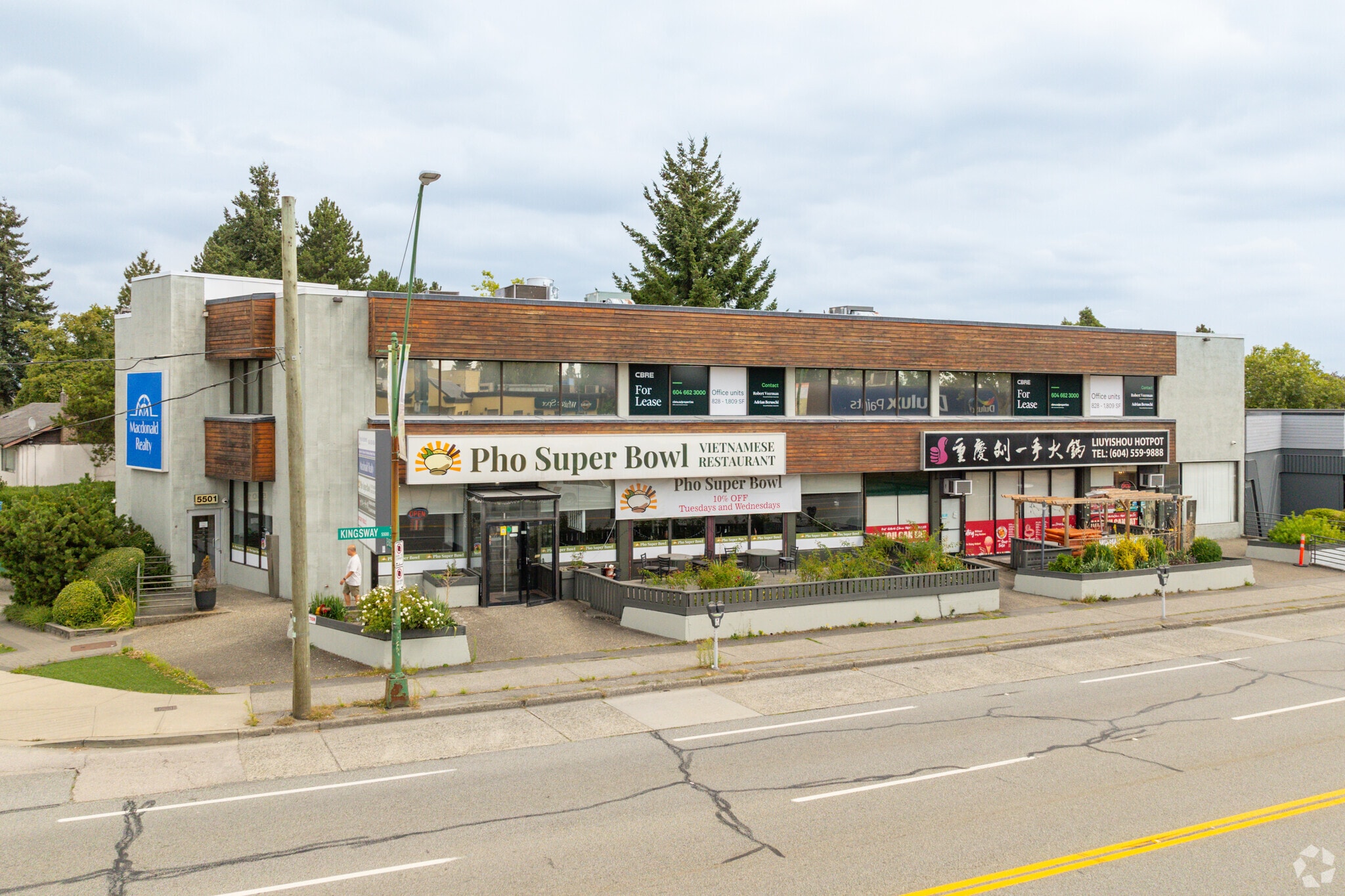 5501 Kingsway, Burnaby, BC for sale Primary Photo- Image 1 of 1