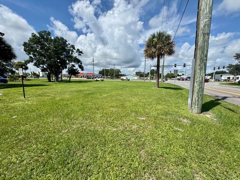1707 S Babcock St, Melbourne, FL for sale - Primary Photo - Image 2 of 2