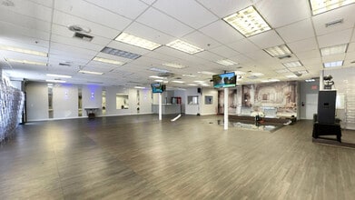 2101 S Decatur Blvd, Las Vegas, NV for lease Interior Photo- Image 2 of 7