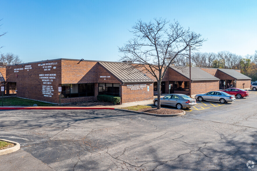 901 Biesterfield Rd, Elk Grove Village, IL for lease - Building Photo - Image 3 of 5