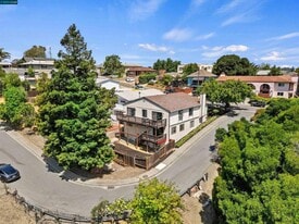 619 Edwards St, Crockett CA - Theater