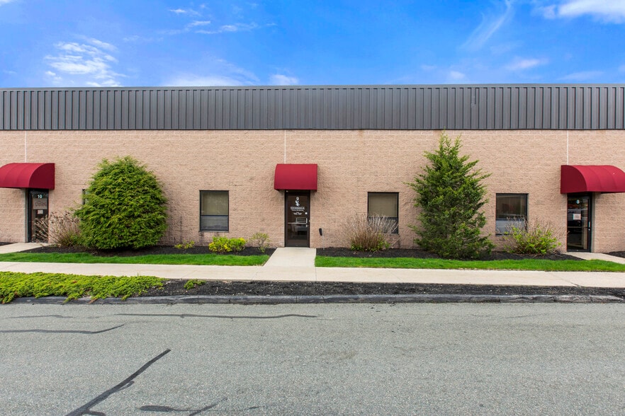 65 Parker St, Newburyport, MA for lease - Building Photo - Image 2 of 9