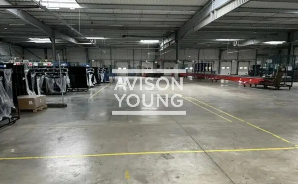 Flex in Brie-Comte-Robert for lease Interior Photo- Image 1 of 4