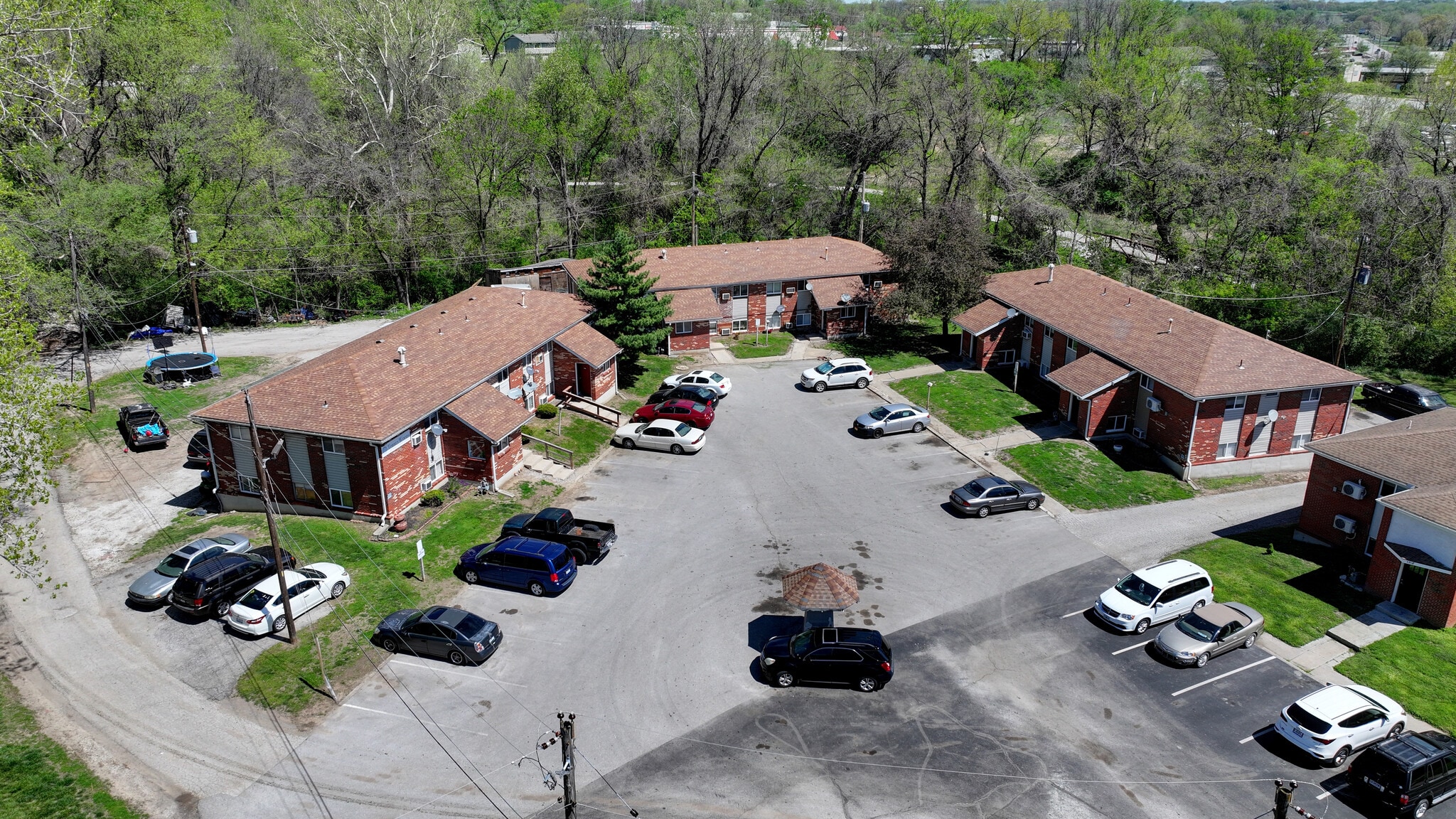 4520 NW Brencrest Dr, Riverside, MO for sale Primary Photo- Image 1 of 1