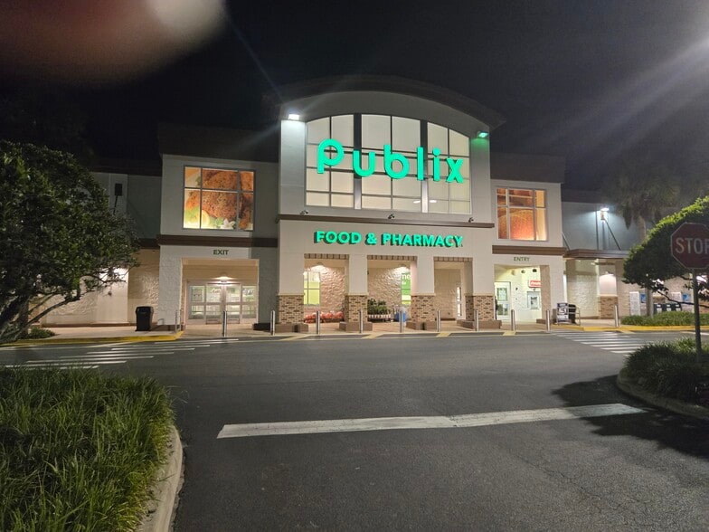 3035 SE Maricamp Rd, Ocala, FL for lease - Building Photo - Image 1 of 12