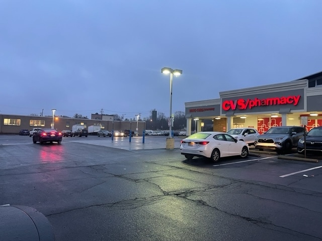 250-270 S Courtland St, East Stroudsburg, PA for lease - Building Photo - Image 3 of 3