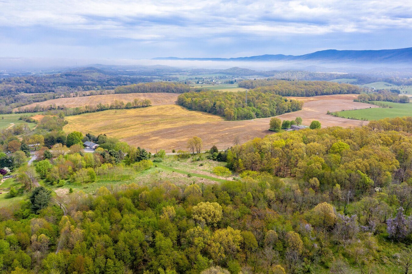 12111231 Smithland Rd, Harrisonburg, VA 22802 10 ACRES R1 DEVELOPMENT LAND