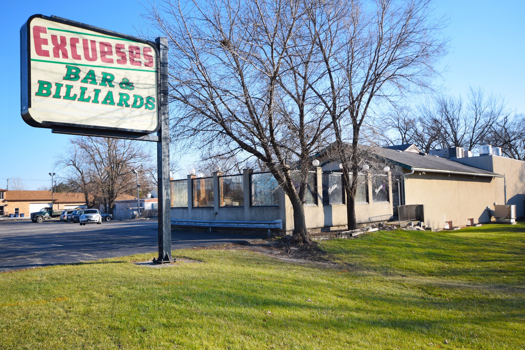 901 E Oakton St, Des Plaines, IL for sale Building Photo- Image 1 of 1