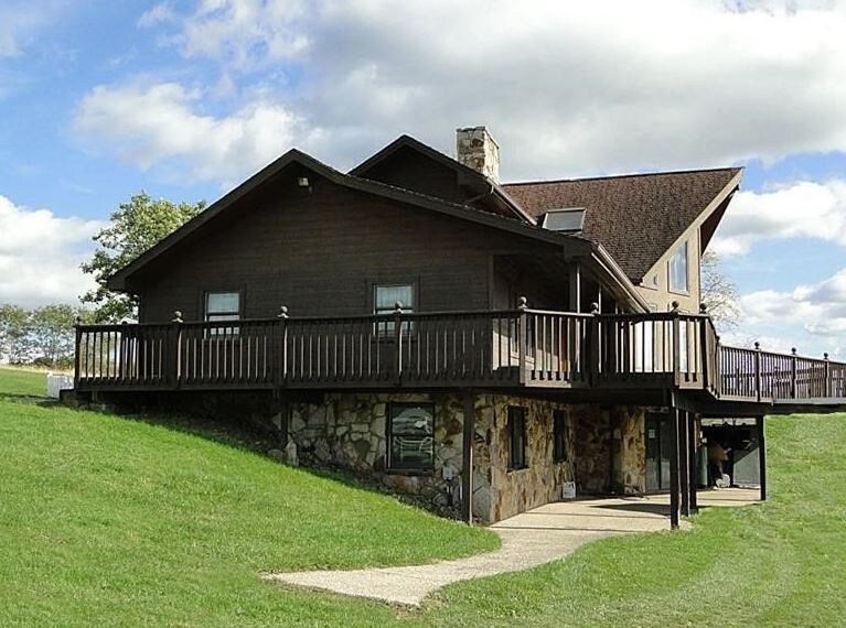 1504 Smith Township St Rd, Burgettstown, PA 15021