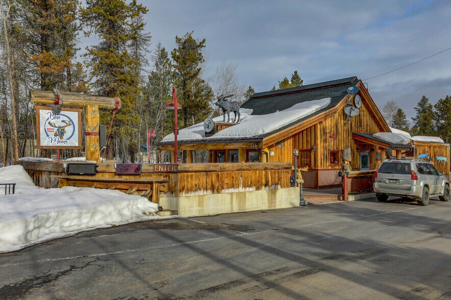 907 W Lake St, Mccall, ID for sale - Building Photo - Image 1 of 1