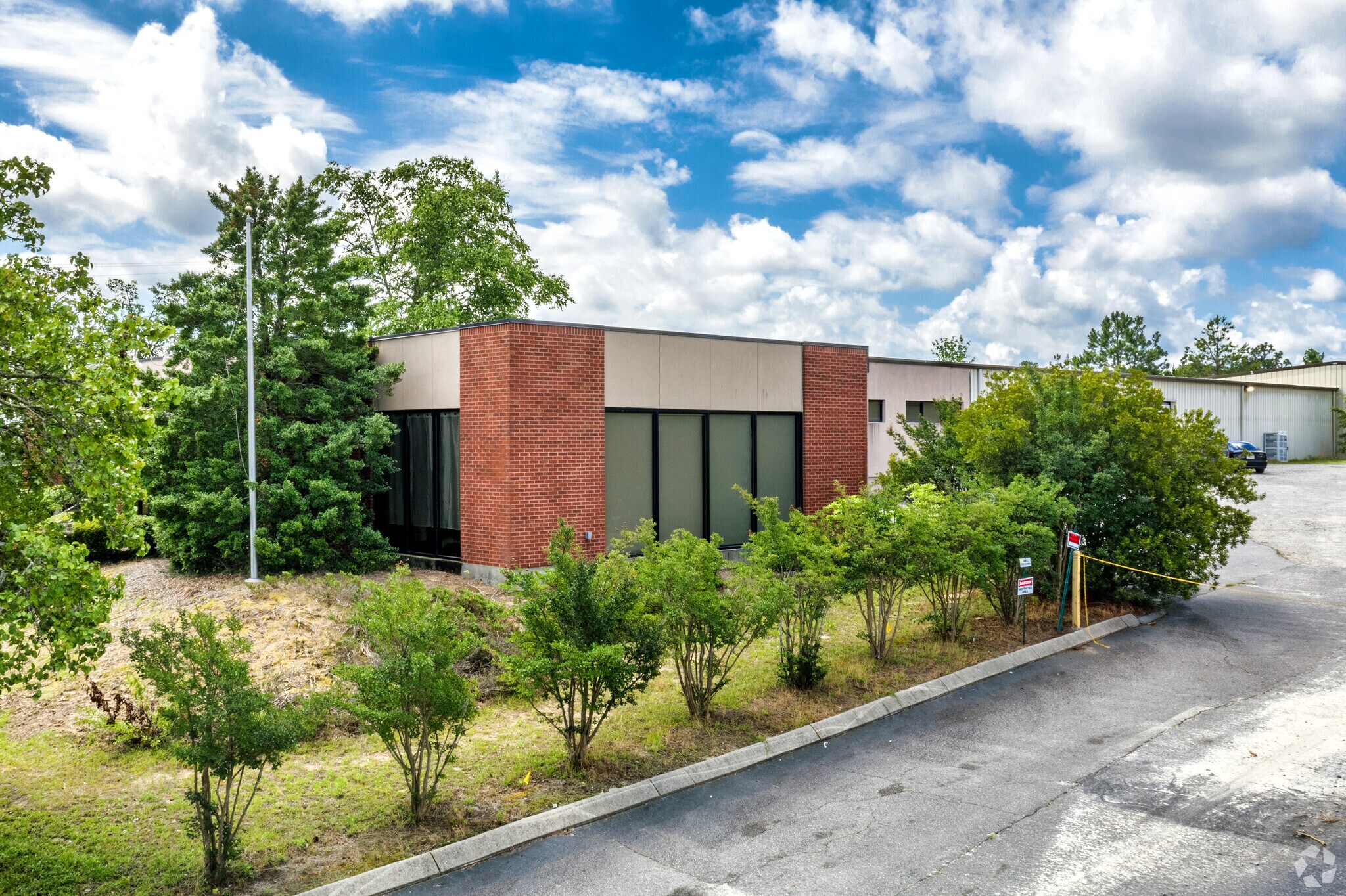 739 Old Clemson Rd, Columbia, SC 29229