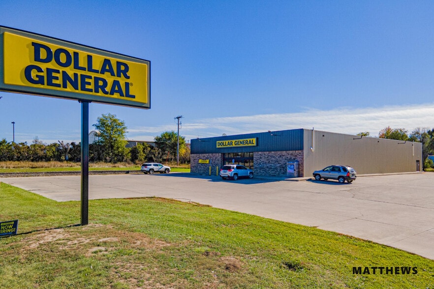 102 10th St E, Lemmon, SD for sale - Building Photo - Image 2 of 3