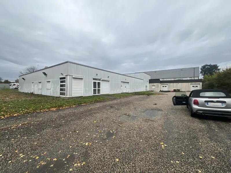 Flex in Pont-Évêque for sale Building Photo- Image 1 of 5