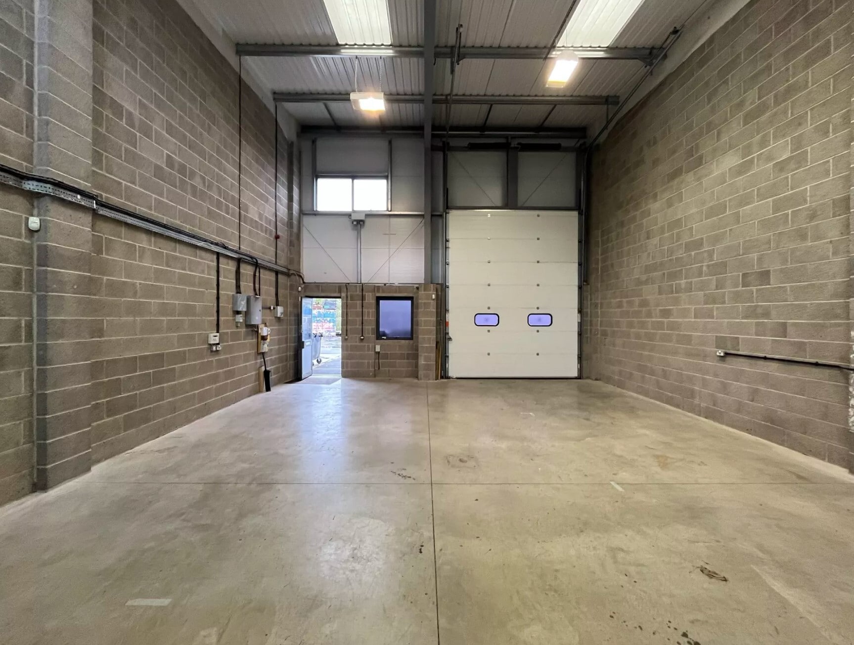 Sterte Rd, Poole for lease Interior Photo- Image 1 of 2