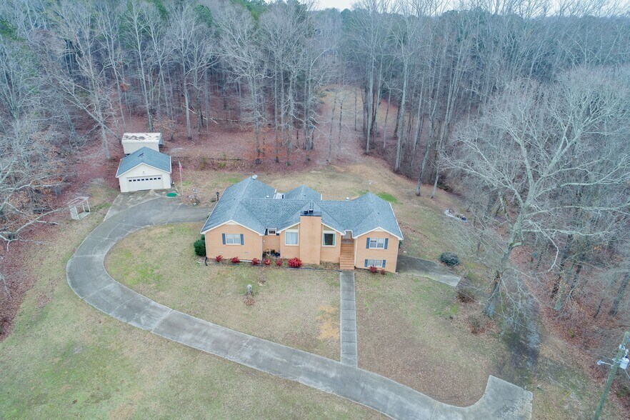 3409 Camp Branch Rd, Buford, GA 30519