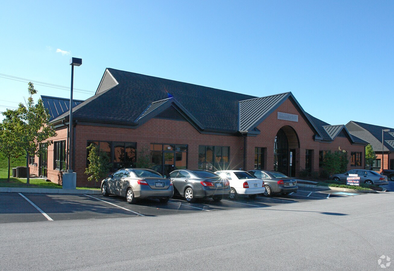 6567 Dowlin Rd, Lionville, PA 19341