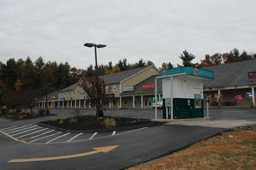 208 College Hwy, Southwick, MA for sale - Building Photo - Image 1 of 1