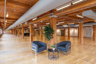 600 W Fulton St, Chicago, IL for lease Interior Photo- Image 2 of 4