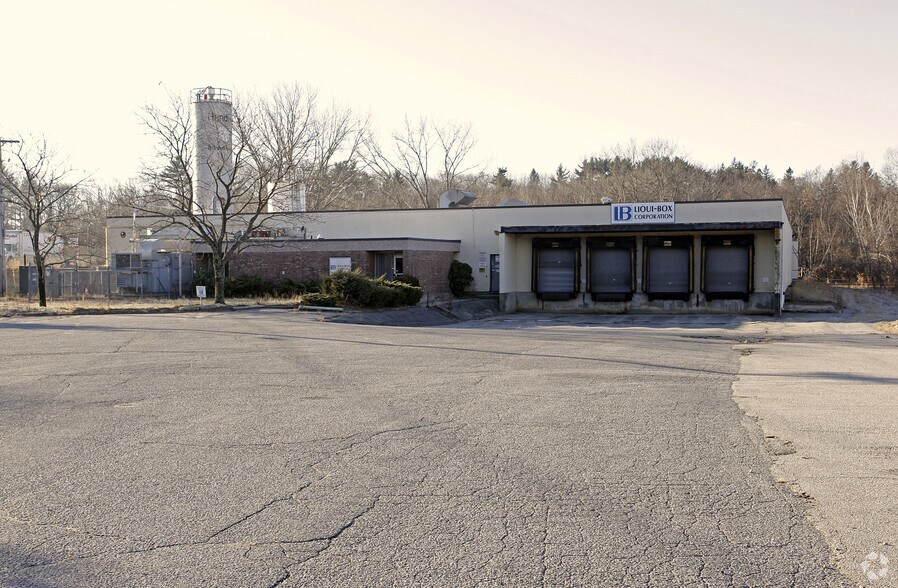 10 Millbury St, Auburn, MA 01501