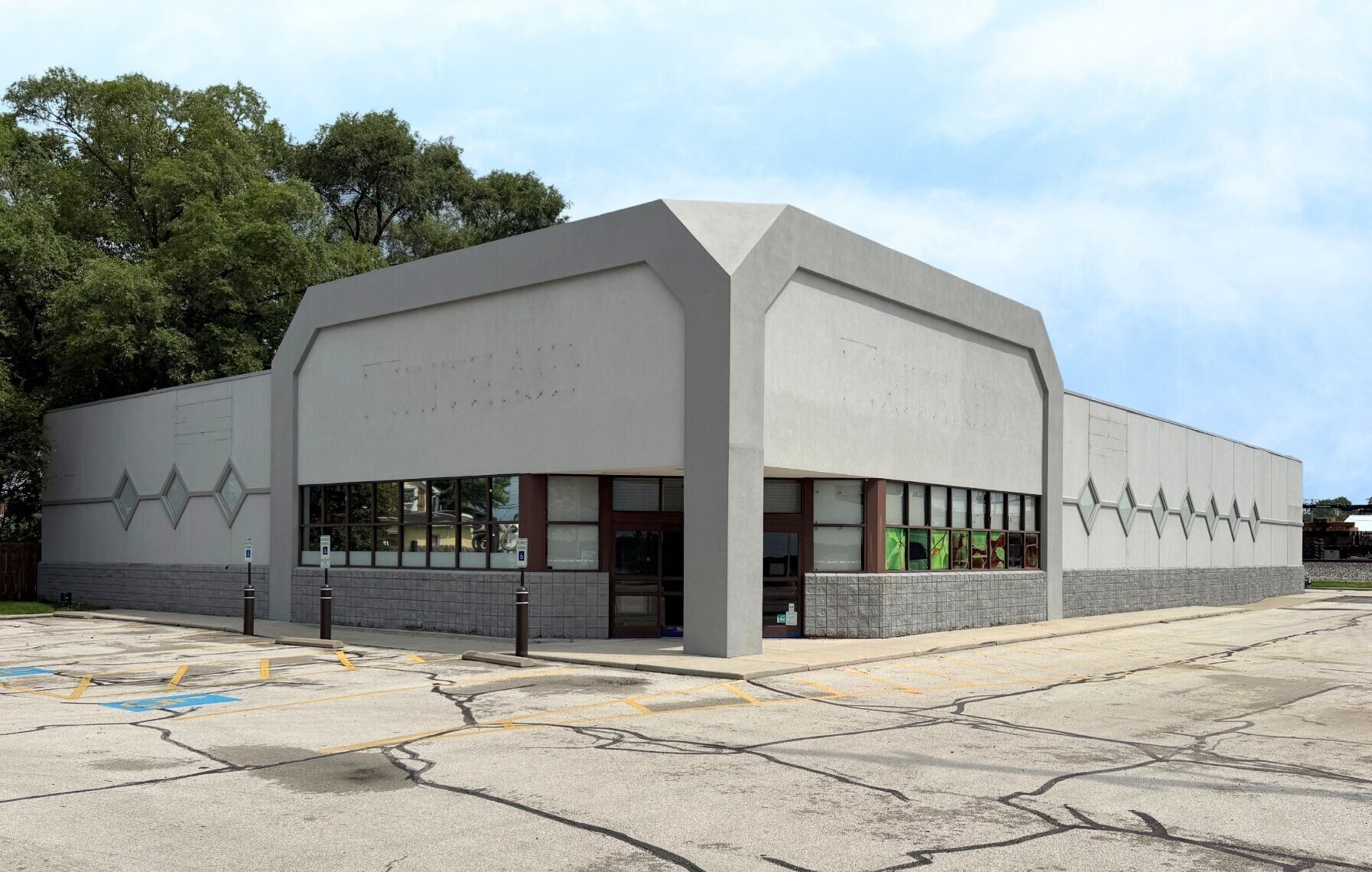 306 W Water St, Oak Harbor, OH for lease Building Photo- Image 1 of 13