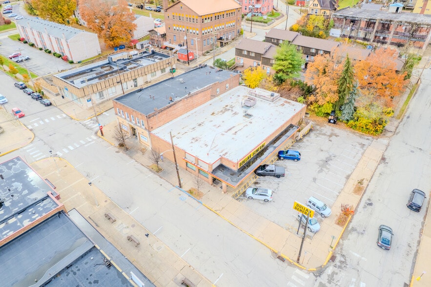 112 Westinghouse Ave, Wilmerding, PA for sale - Building Photo - Image 3 of 7