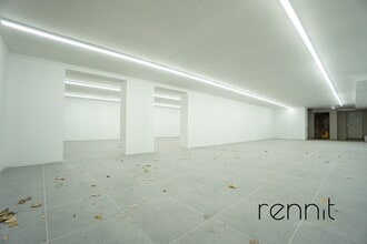 556 Willoughby Ave, Brooklyn, NY for lease Interior Photo- Image 2 of 11