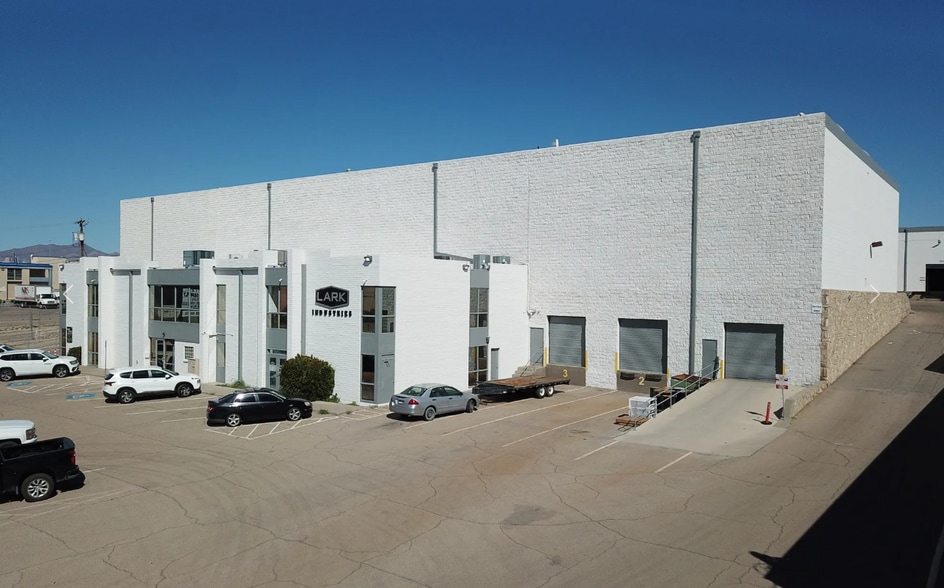 7145 Industrial Ave, El Paso, TX for lease - Building Photo - Image 2 of 21