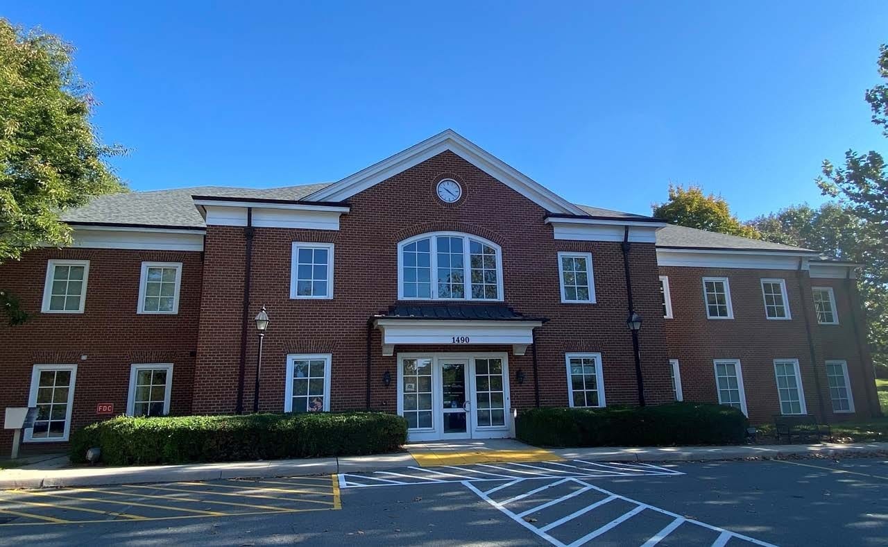 1490 Pantops Mountain Pl, Charlottesville, VA 22911