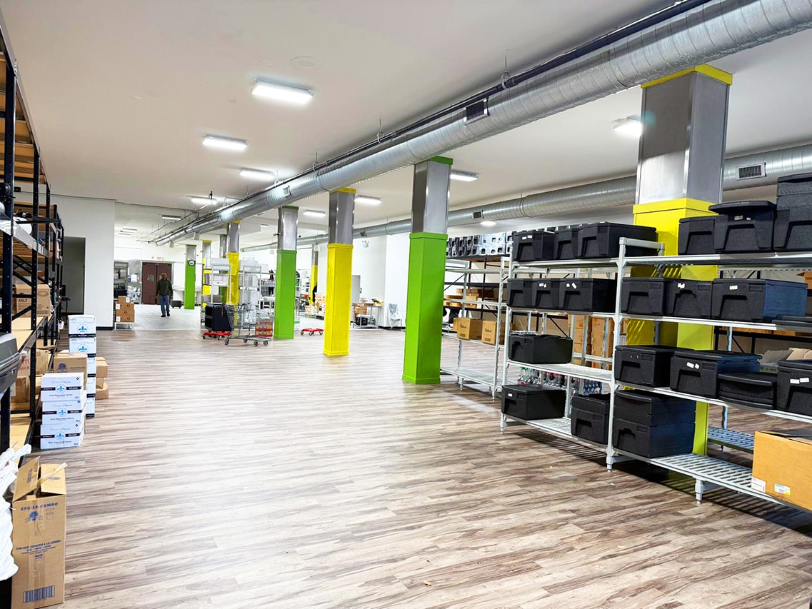 4652 N Sheridan Rd, Chicago, IL for lease Interior Photo- Image 1 of 13