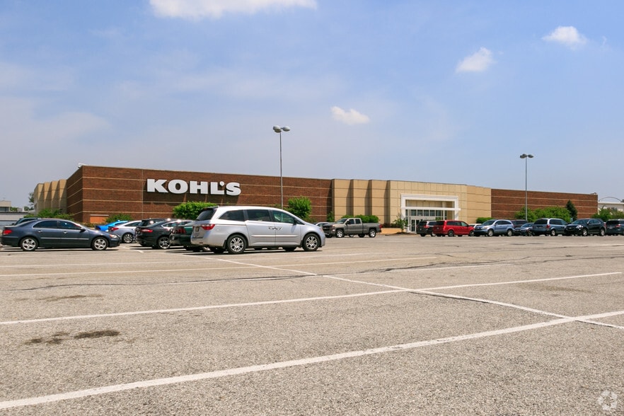 2683-2685 E Main St, Plainfield, IN for lease - Primary Photo - Image 1 of 2