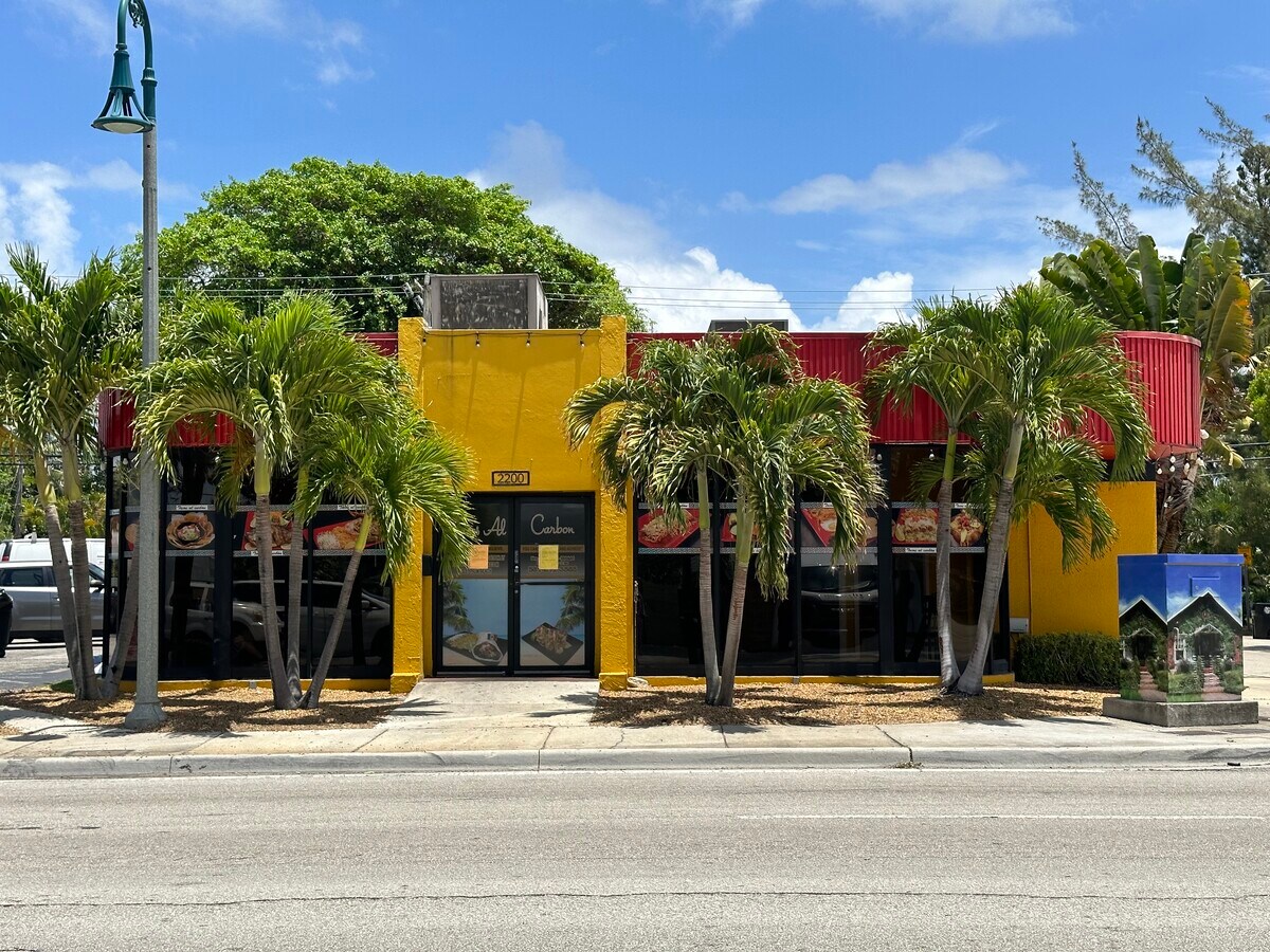 2200 N Dixie Hwy, Lake Worth, FL 33460