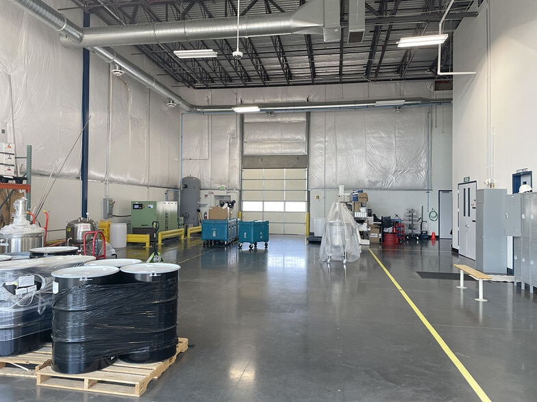 2337 115th Ave, Greeley, CO for sale - Interior Photo - Image 3 of 7