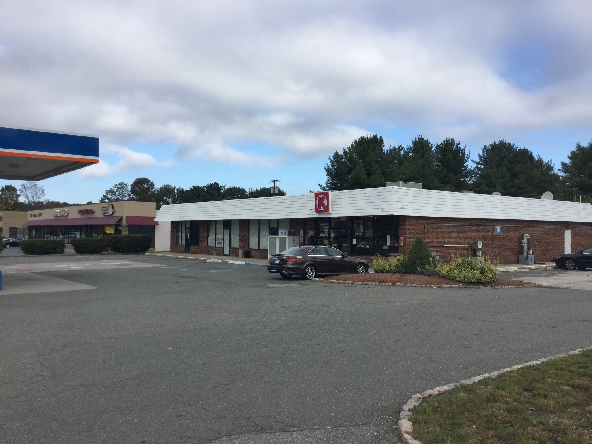 235-239 Newton Sparta Rd, Newton, NJ for sale Building Photo- Image 1 of 1