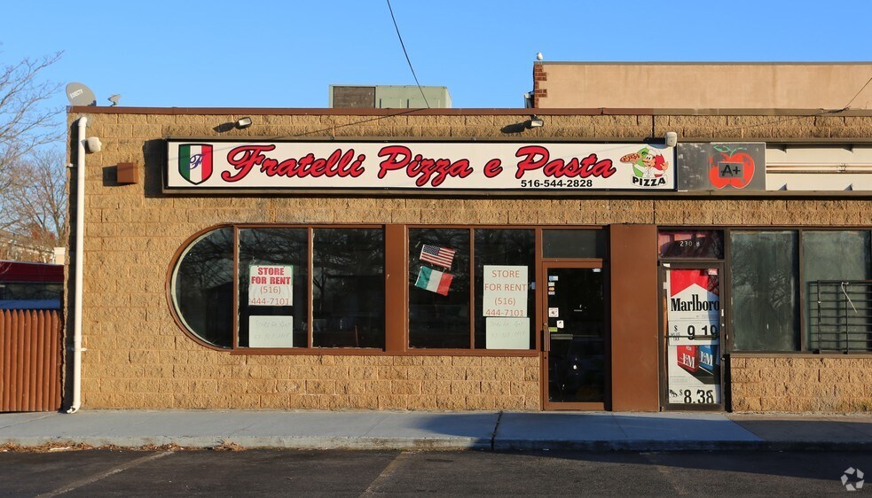 230 Atlantic Ave, Oceanside, NY for sale - Primary Photo - Image 1 of 1