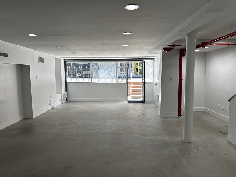 7 W 19th St, New York, NY for lease - Interior Photo - Image 3 of 5