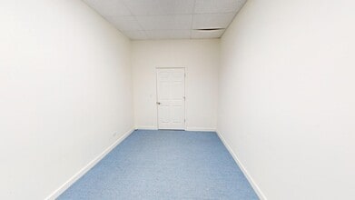 135 Park Ave, Barrington, IL for lease Building Photo- Image 2 of 5