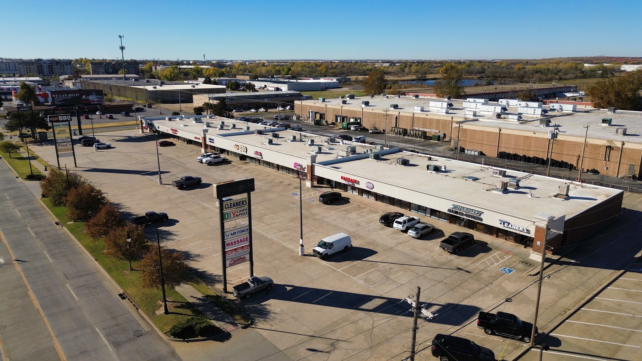 1011-1045 S Meridian Ave, Oklahoma City, OK for lease Aerial- Image 1 of 7
