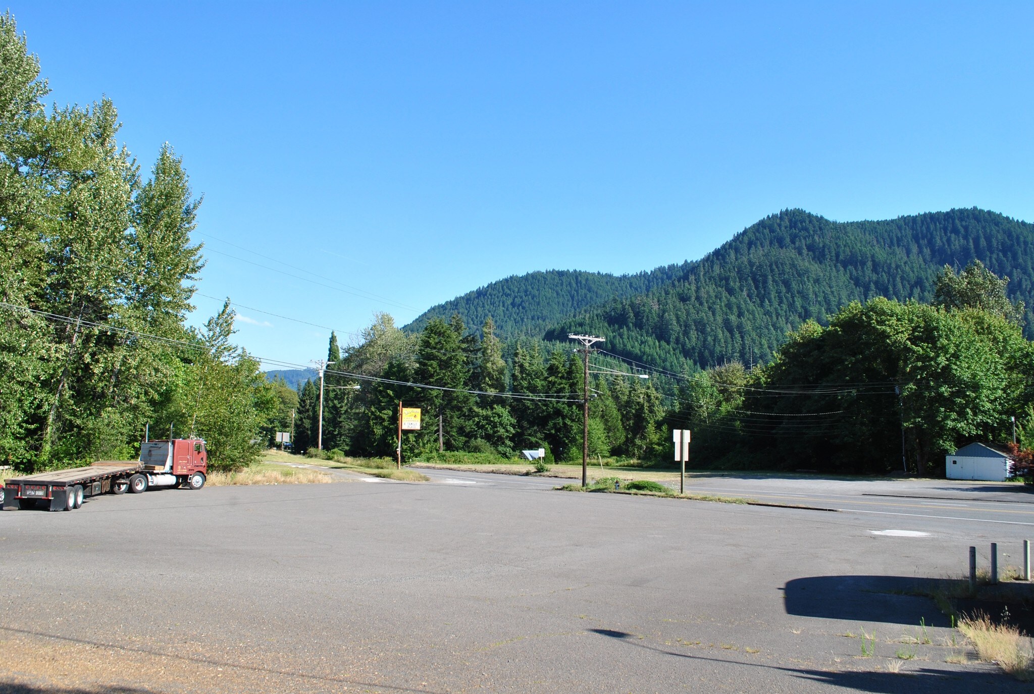 48181 Highway 58 Hwy, Oakridge, OR for sale Building Photo- Image 1 of 1