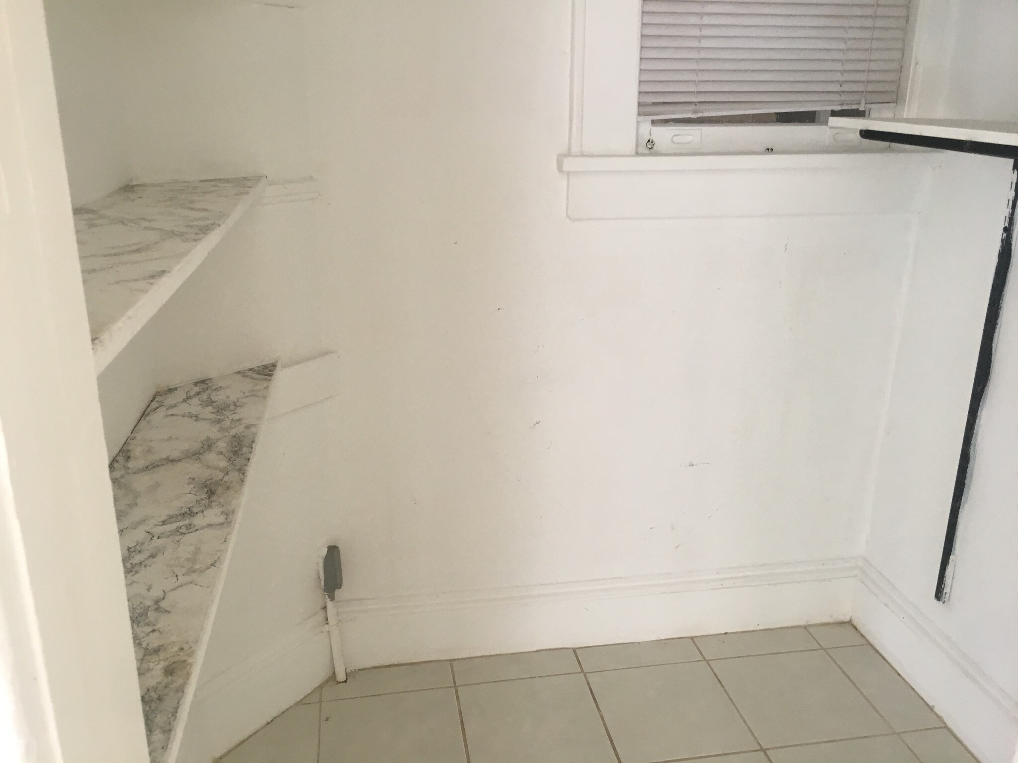 28 Hale St, New Brunswick, NJ 08901 Multifamily for Sale